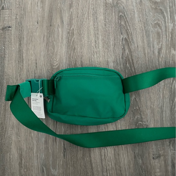 Lululemon Everywhere belt bag Fanny pack emerald ice green Fanny pack - Picture 9 of 11